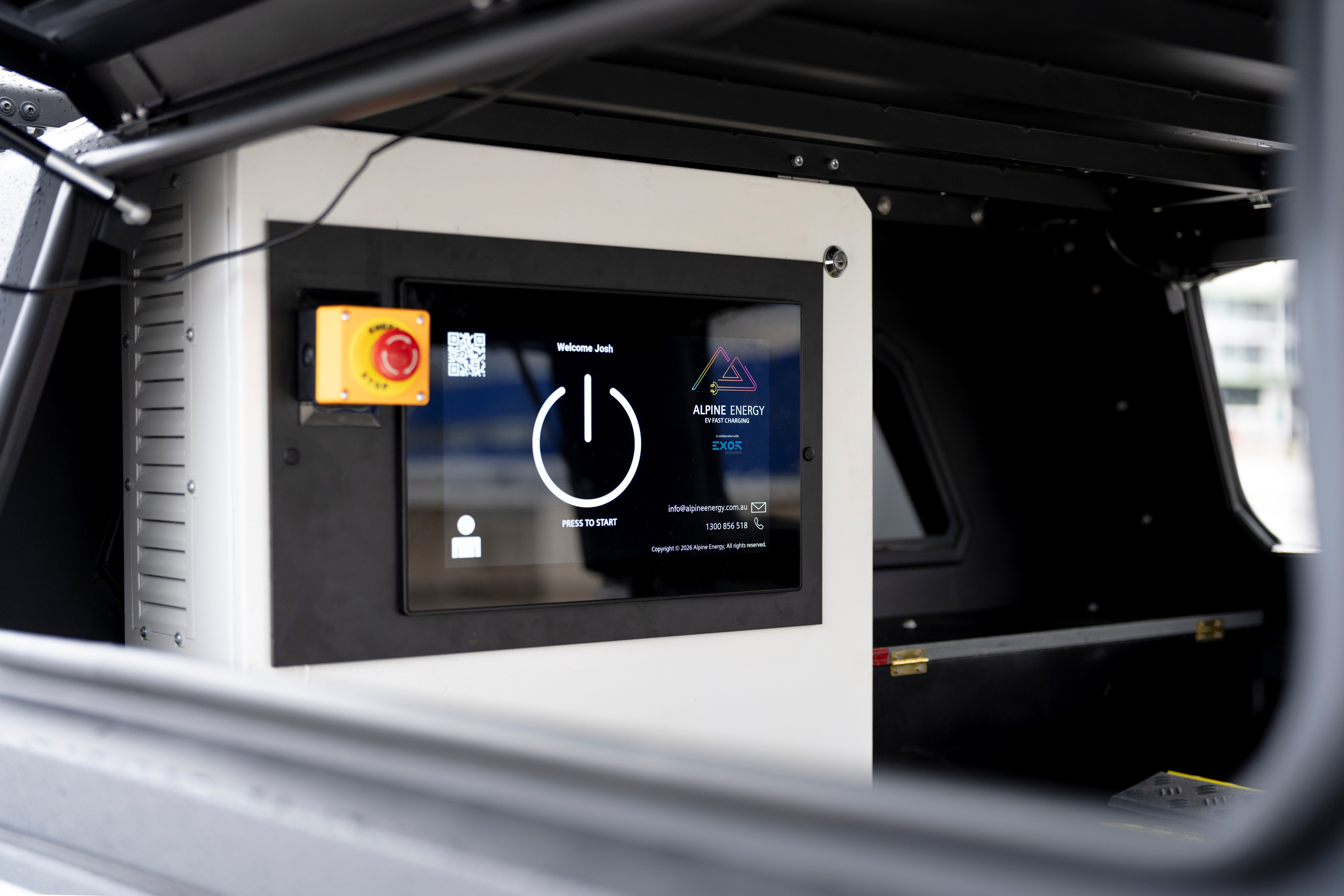 MGEN M40 Alpine Energy plus Exor International HMI panels